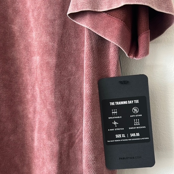 Fabletics Training Day Tee - Picture 3 of 5